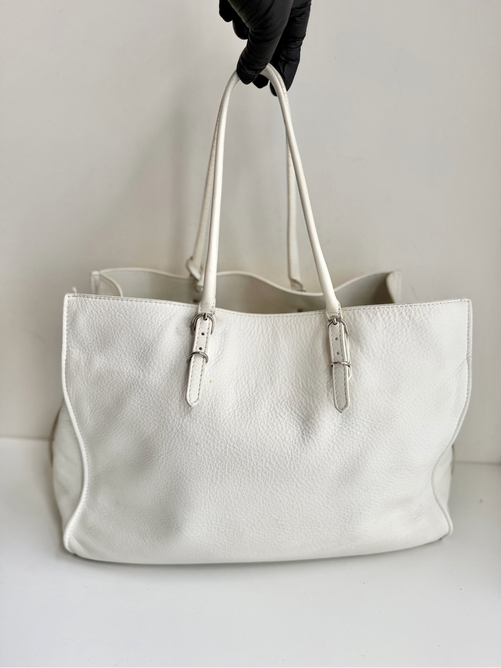 Balenciaga White Pebbled Leather Tote Bag - Picture 5 of 16